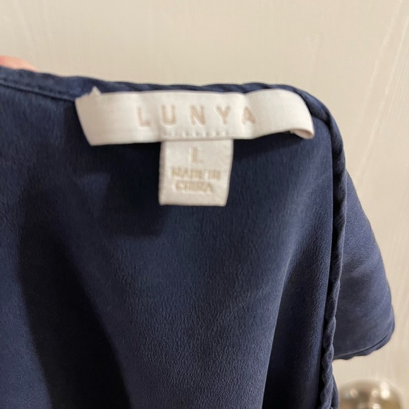 Lunya Washable 100% Silk Tank and Pull-on Shorts Pajama Set dark blue Size Large - Picture 5 of 11